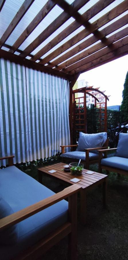 Brasov Kronstadt Garden Studio Luaran gambar